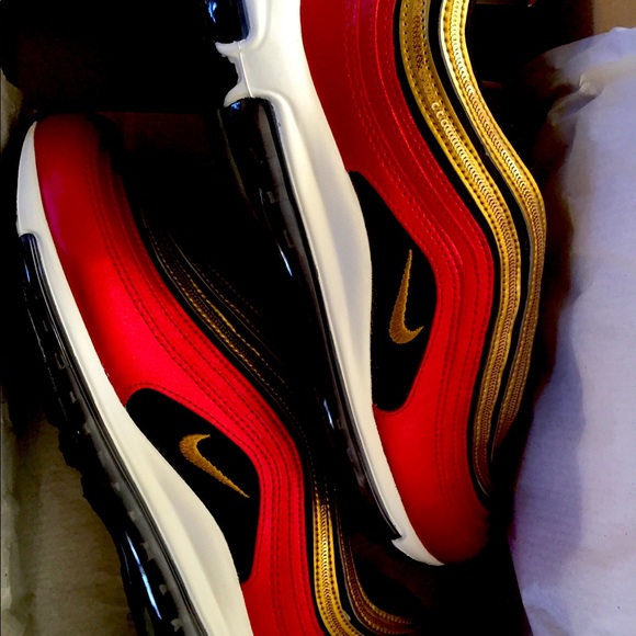 Air Max 97 University Red Gold Black White size 10